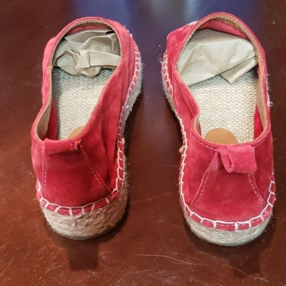 Maldives Espadrilles Suede Shoes Nwot